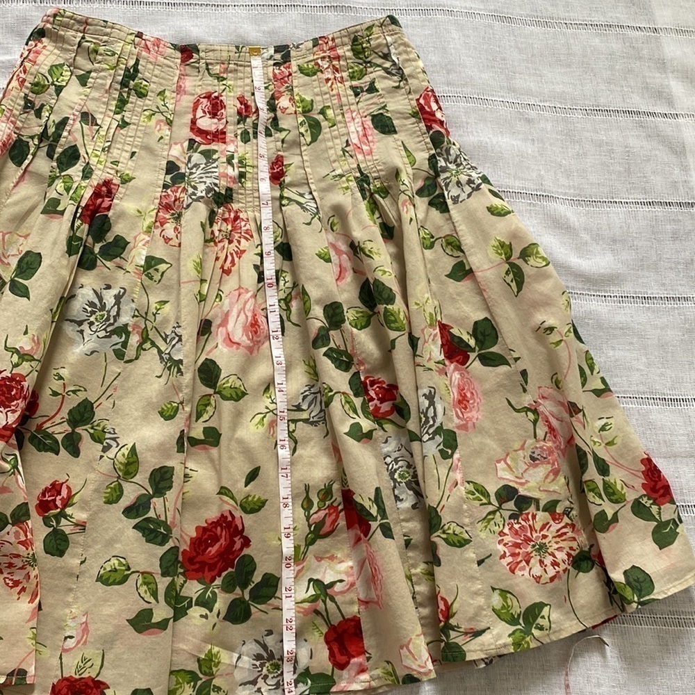 Cabi cotton skirt with rose design. - Picture 8 of 10